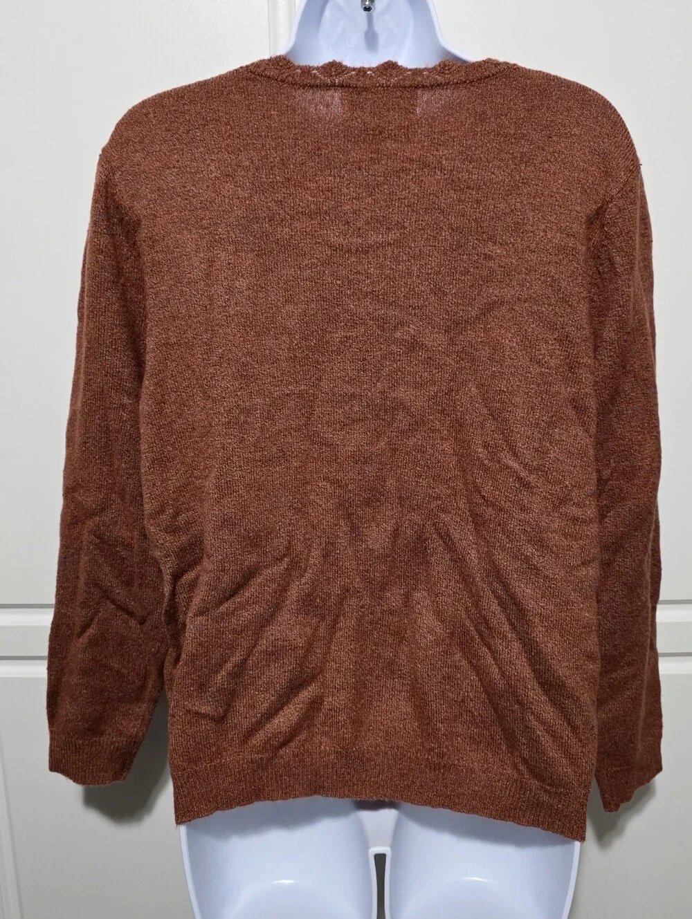 Alfred Dunner Womens Rust Brown Geometric Eyelet Knit Scallop Crewneck Sweater